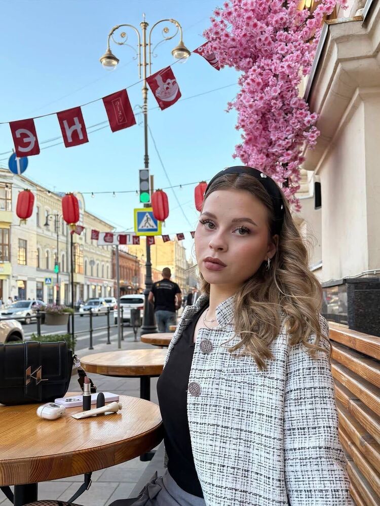 ���� 56465764 ������� �����, 22 ����, ���� ���������� � ����������