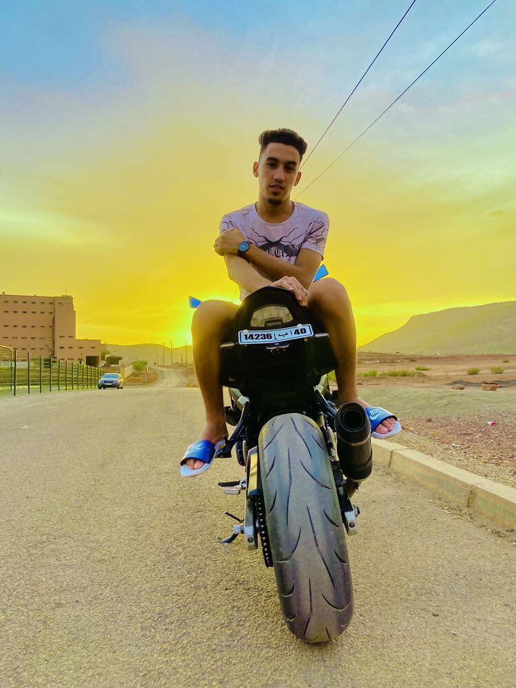  ,   Oussama, 26 ,   ,   