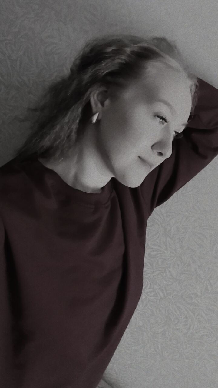  52382234  Ksenia, 23 ,    