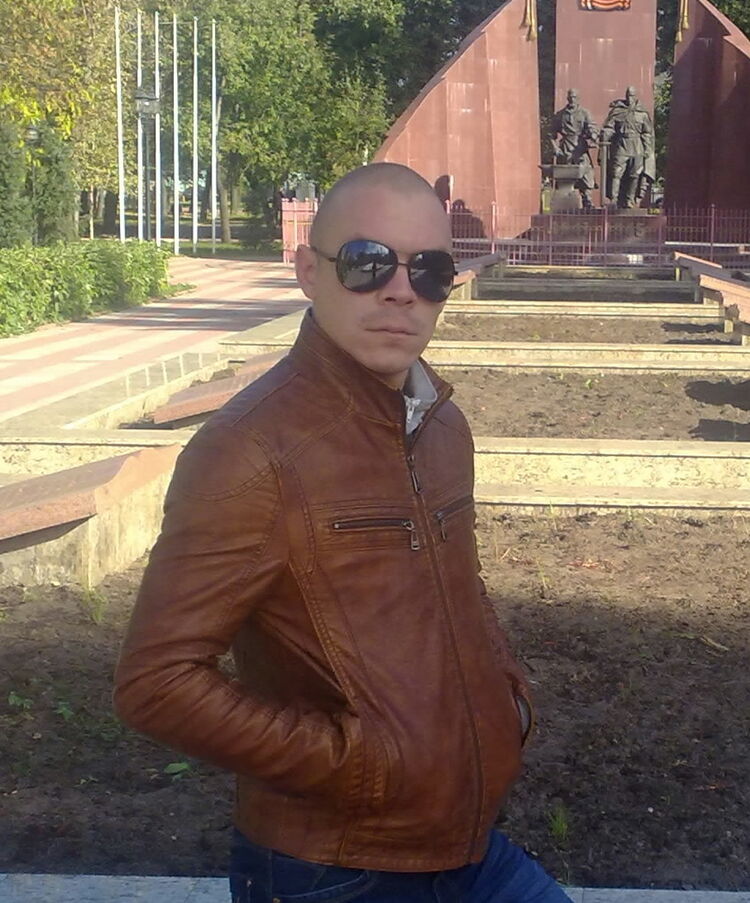  5658434  Andrey, 38 ,    