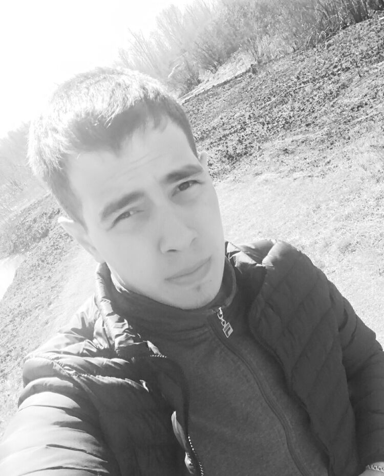  53409124  Oleg, 29 ,    