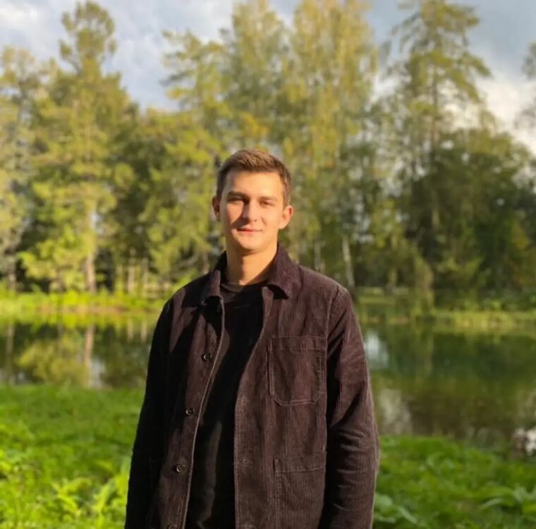  -,   Artyom, 25 ,   ,   