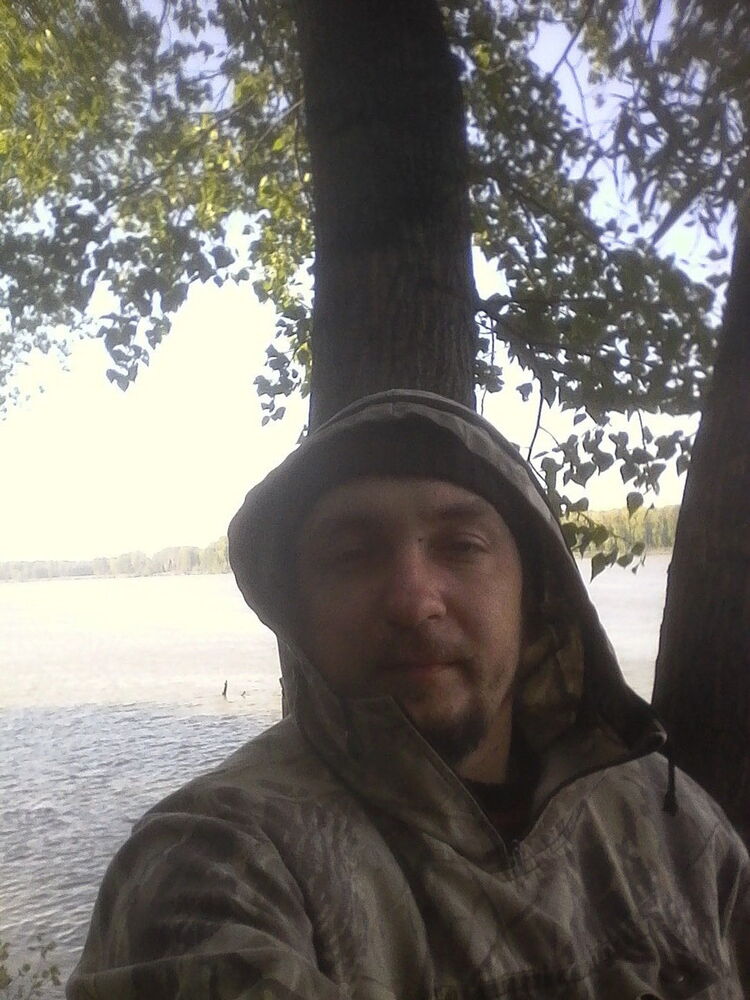  9328884  , 42 ,    