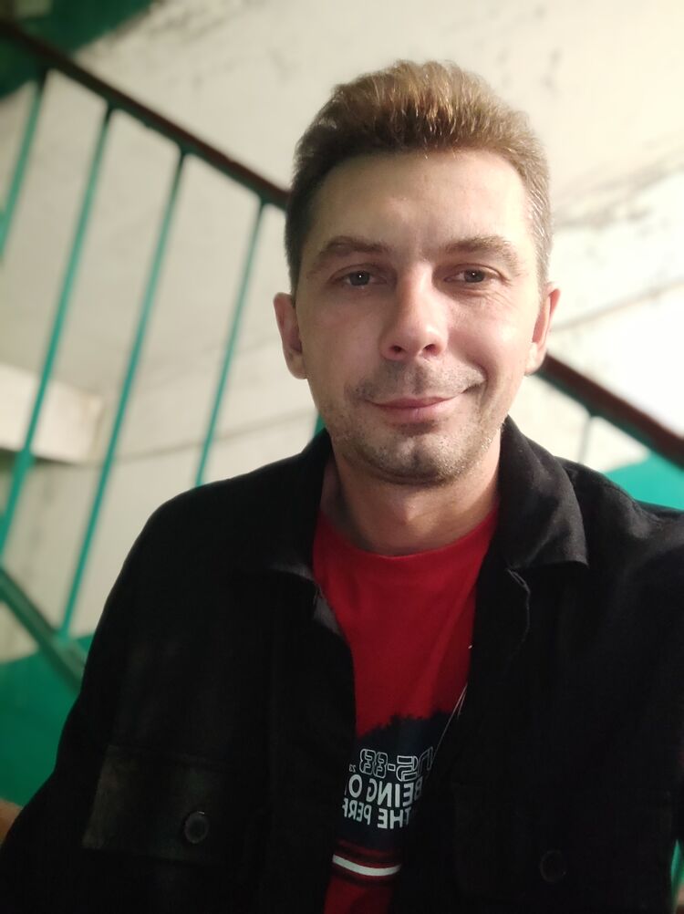  45987534  , 37 ,    
