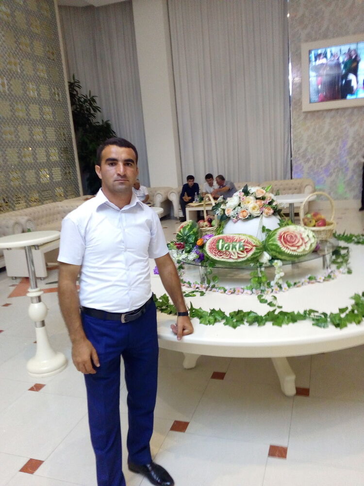  ,   Ruslan, 37 ,   ,   , c 