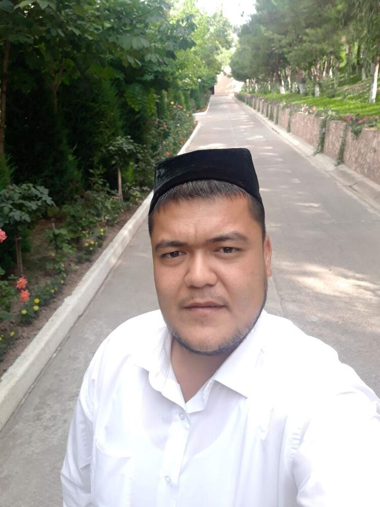  18083924  Abdurahim, 37 ,    