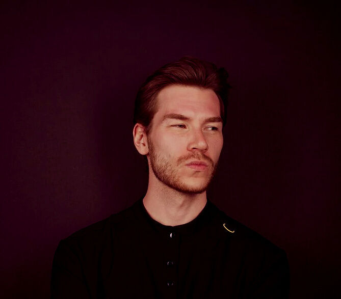 ���������� �����������, ���� ������� �������, 33 ����, ������������ ��� ������, ����� � ���������