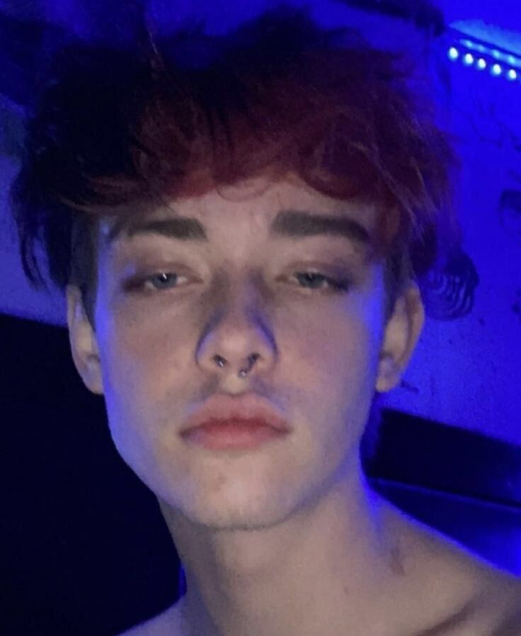 ���� 38395734 ����� ������, 21 ���, ���� ���������� � �����