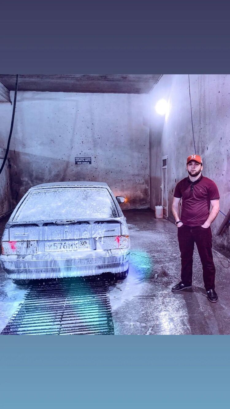  38079974  , 32 ,    