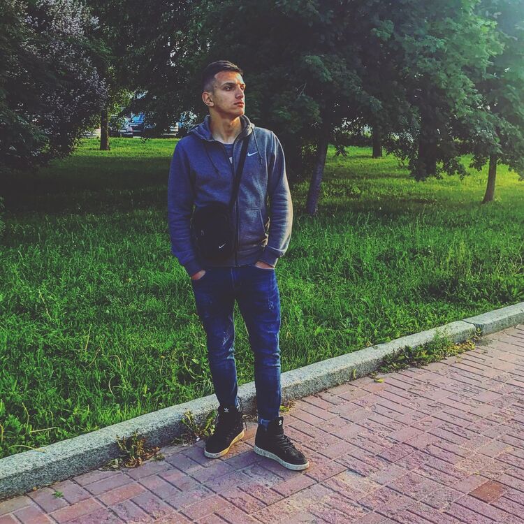  -,   Afran, 26 ,  