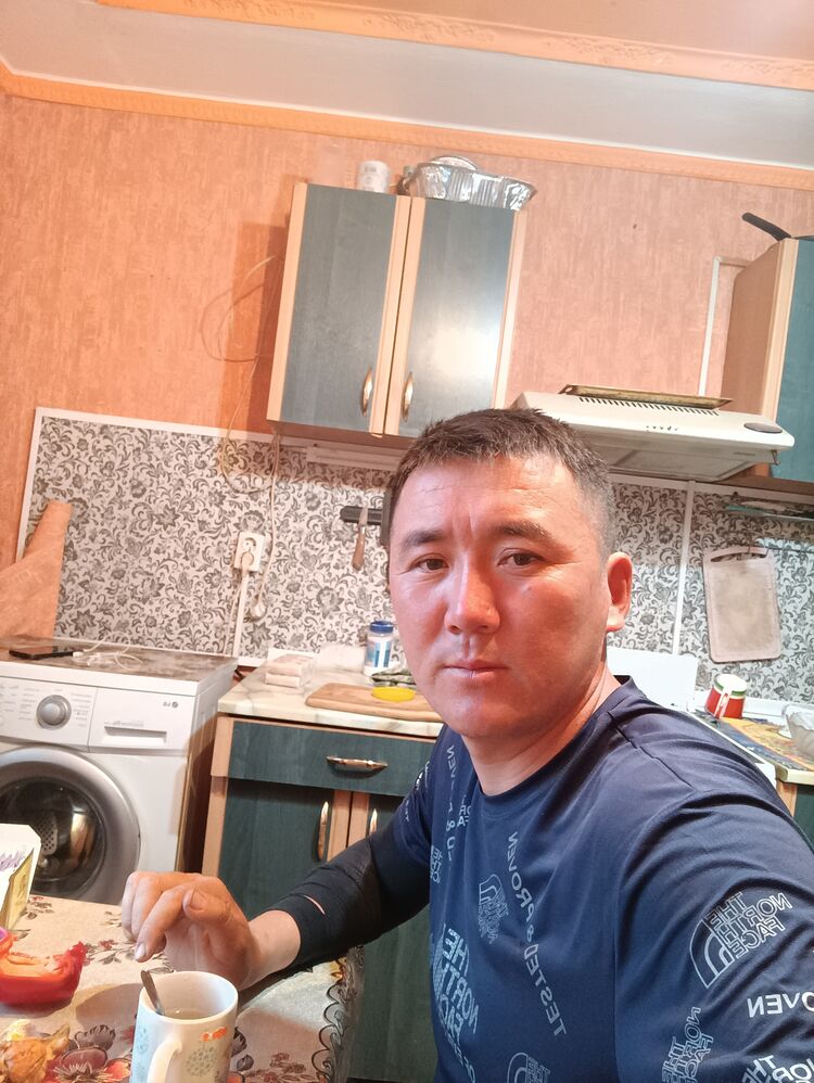  36079284  , 37 ,    