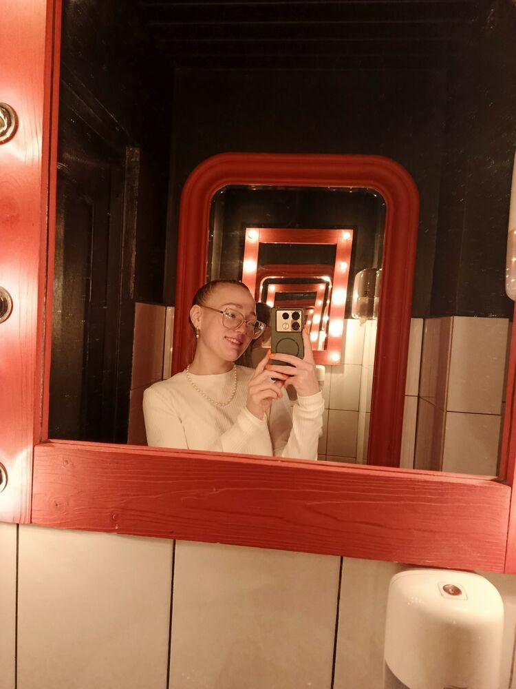 48492854  , 23 ,    