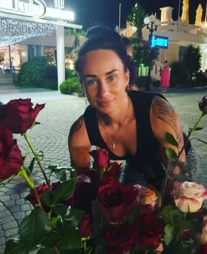  ,   Sasha, 37 ,   ,   