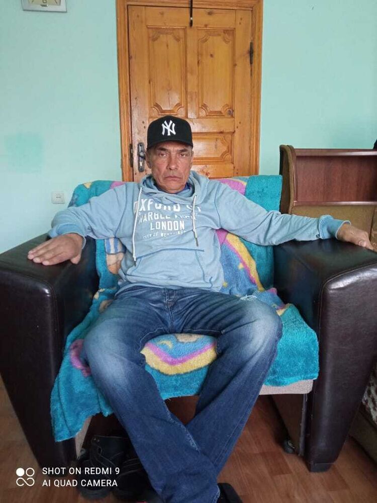  34683064  , 61 ,    