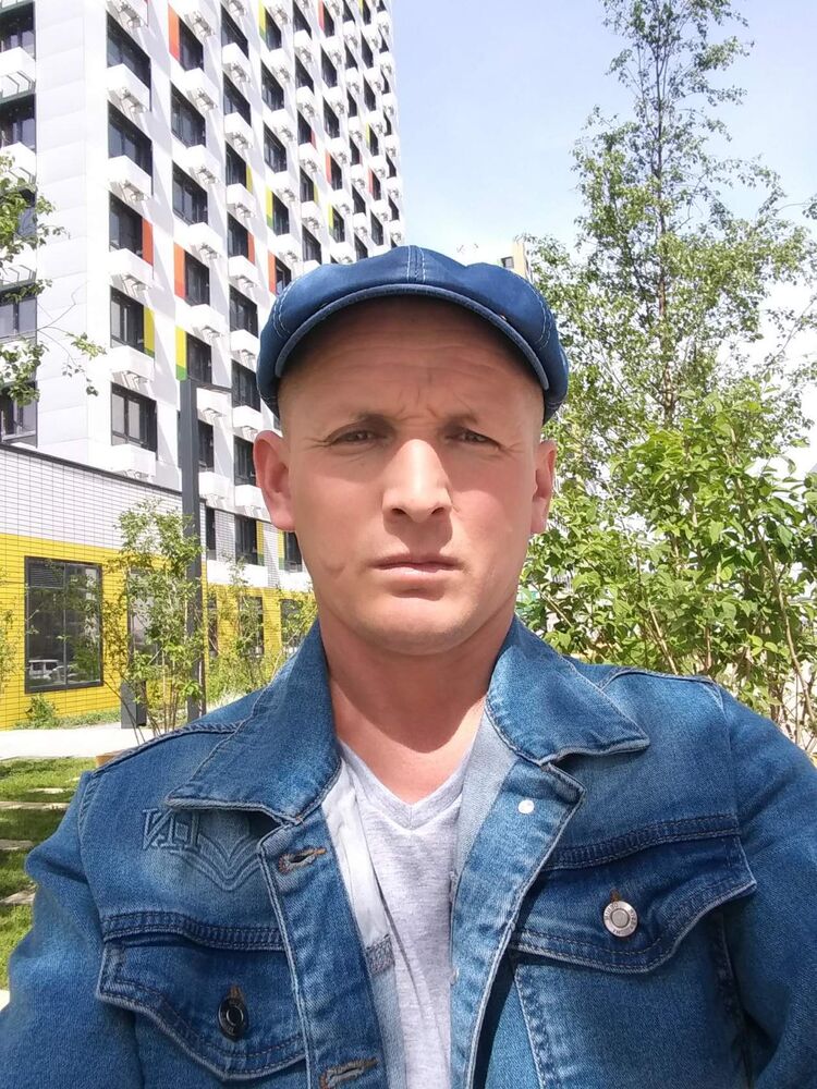 ���� 23288964 ������� �����, 42 ����, ���� ���������� � �����������