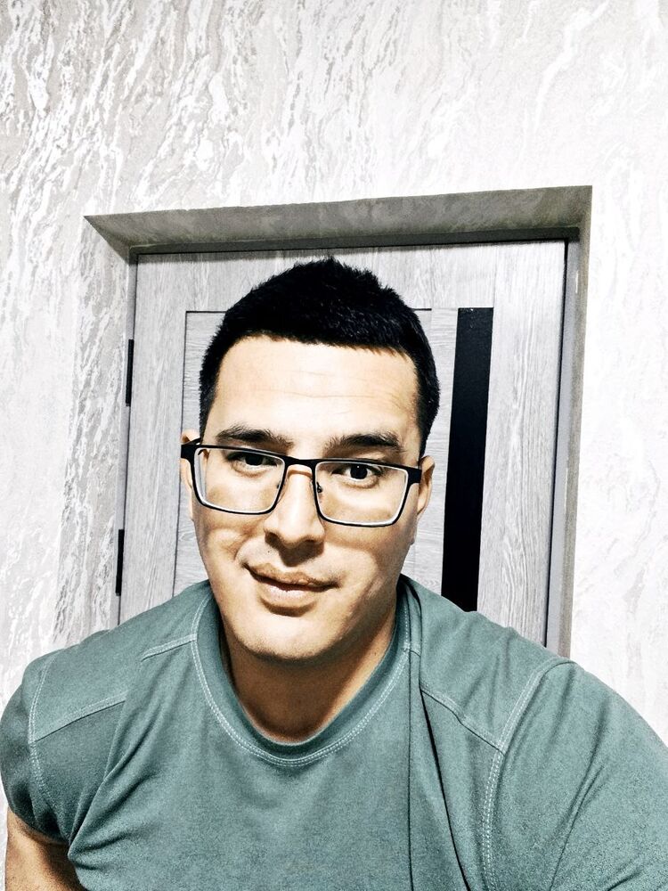  52469554  Azik, 29 ,    