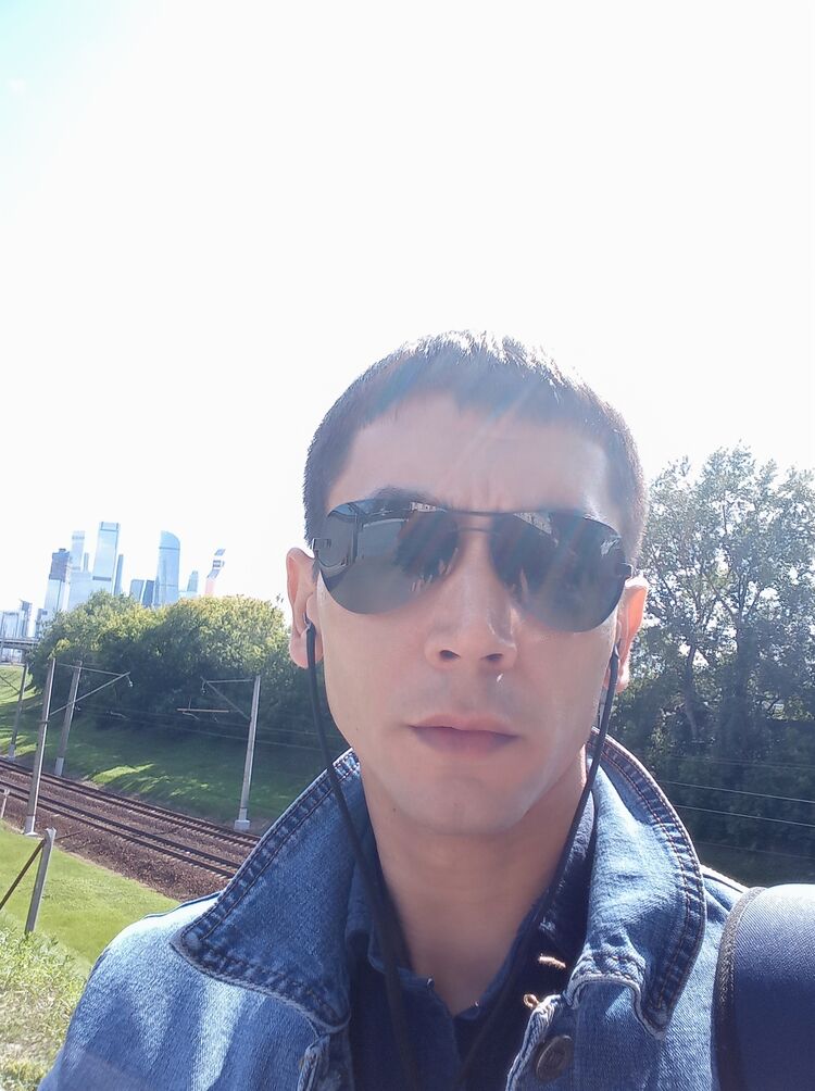  ,   Gulomjon, 41 ,   ,   