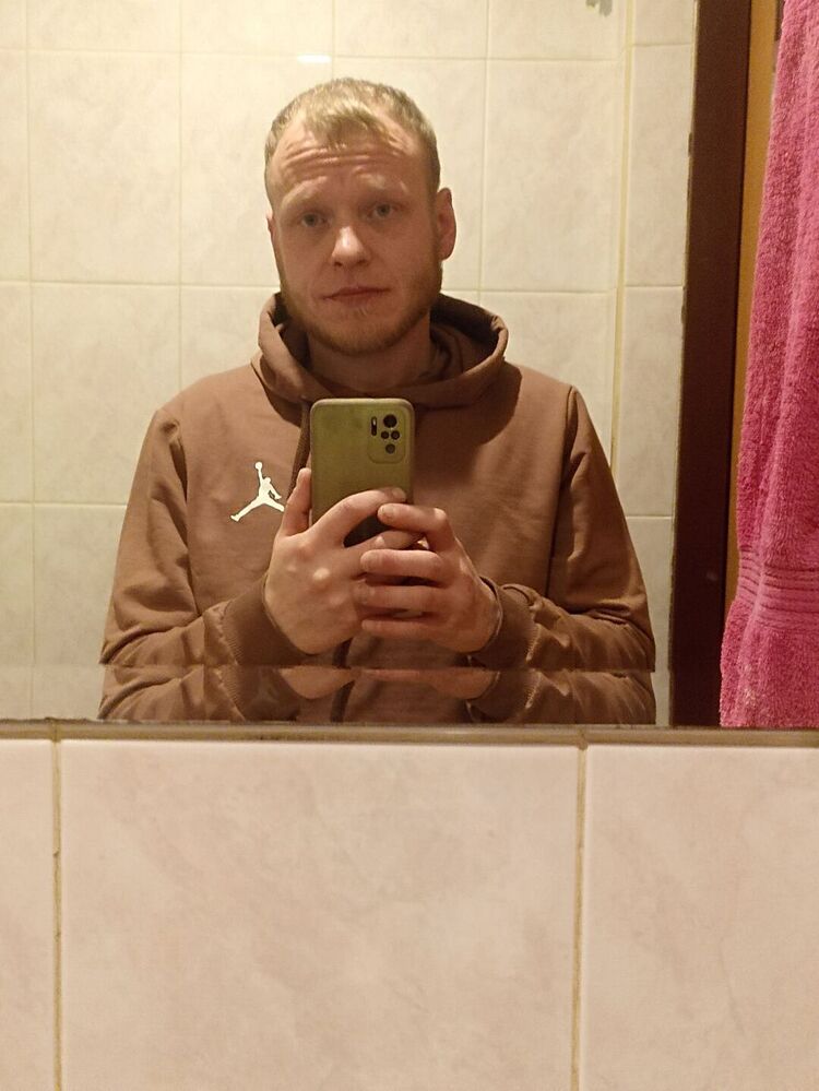  49831814  , 31 ,    -