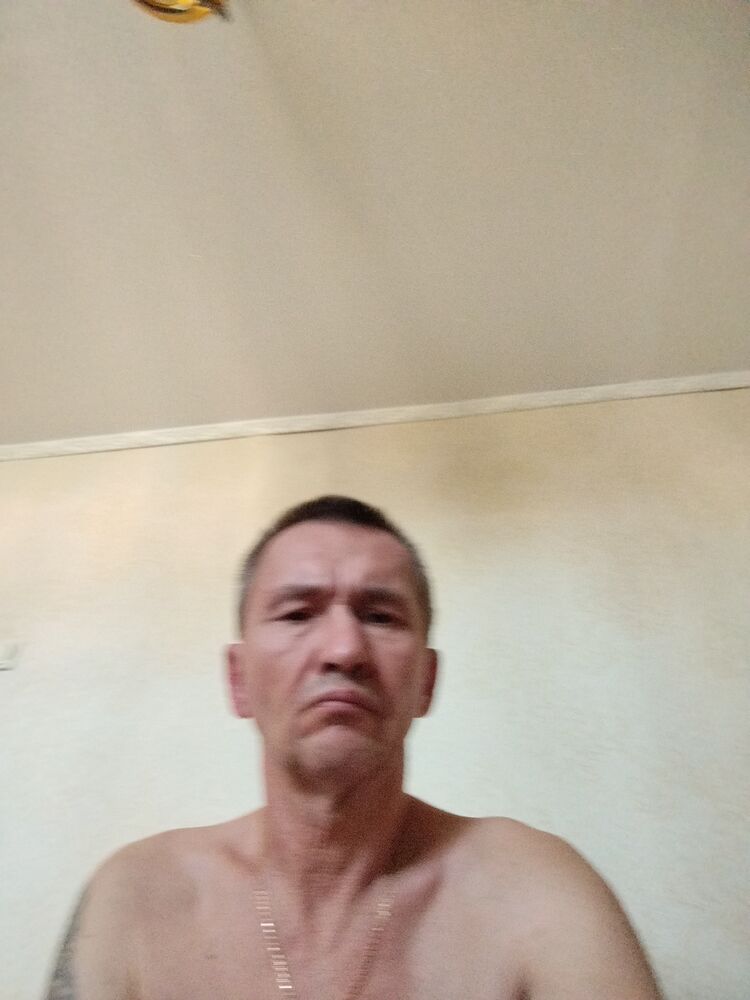  46439794  , 52 ,    