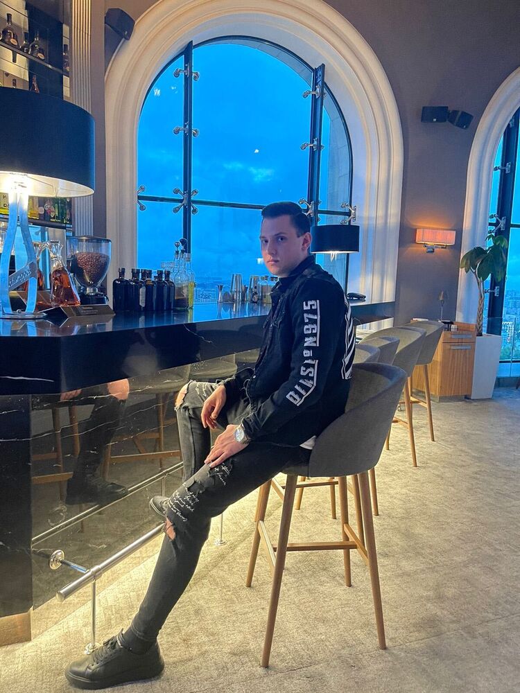  ,   , 27 ,   ,   
