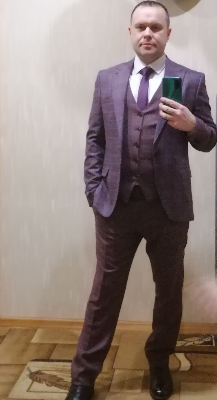  44031294  , 36 ,    