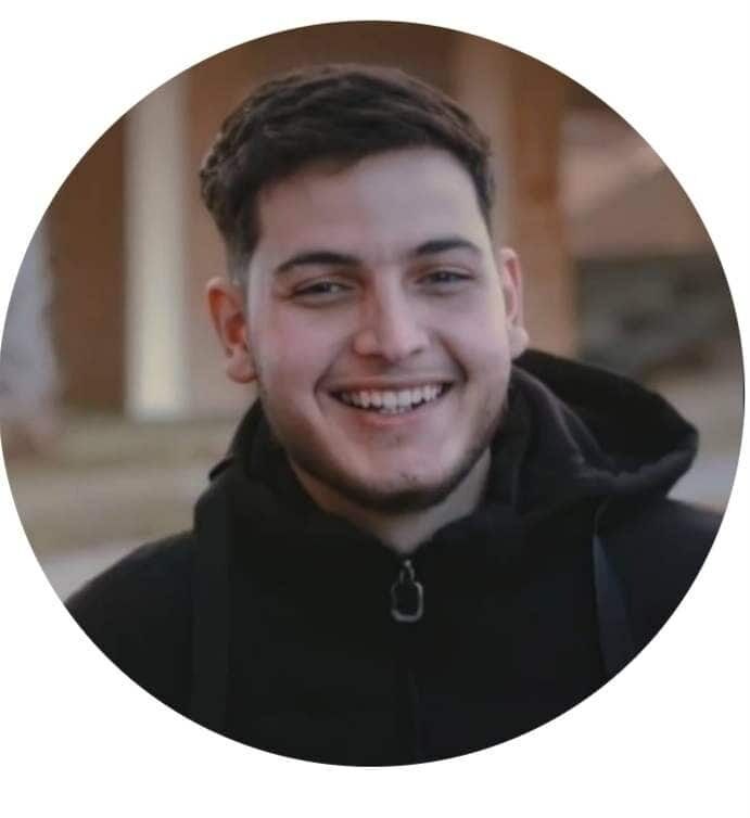  54215044  Oussama, 24 ,    