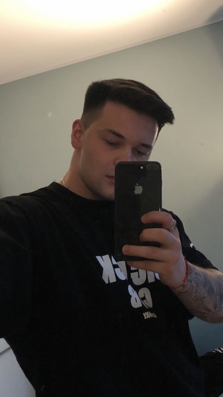  36730194  Evg, 28 ,    -