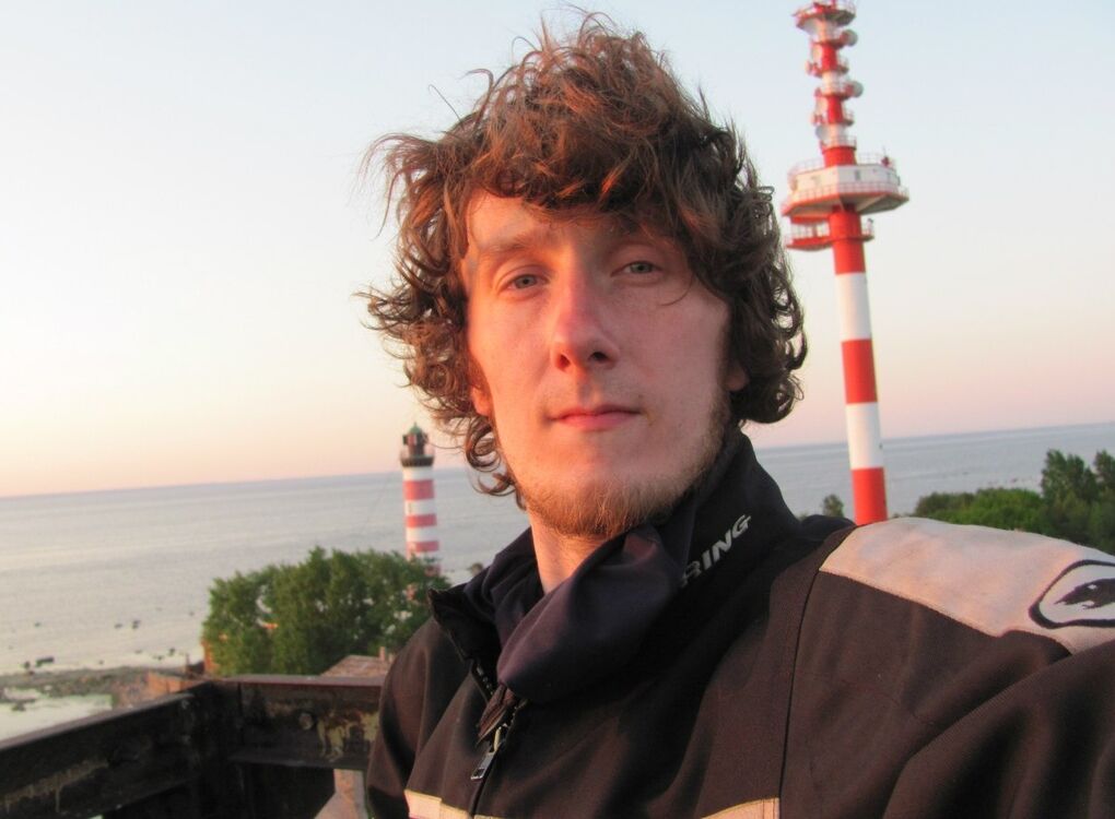  54578914  , 37 ,    -