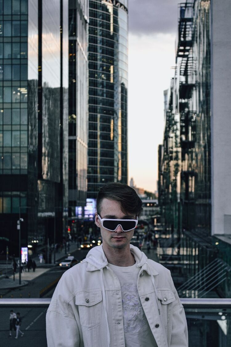  ,   Artem, 26 ,   ,   