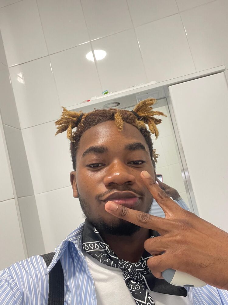  52668744  , 21 ,    