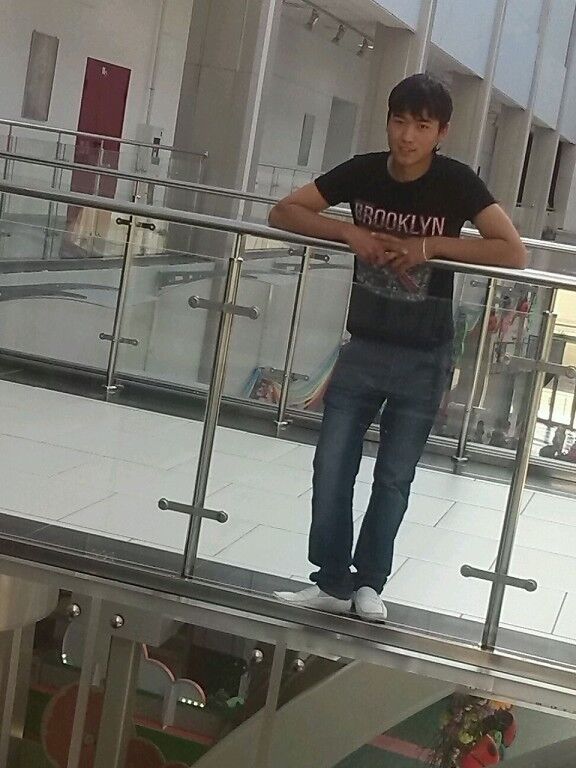  ,   Timur, 32 ,   