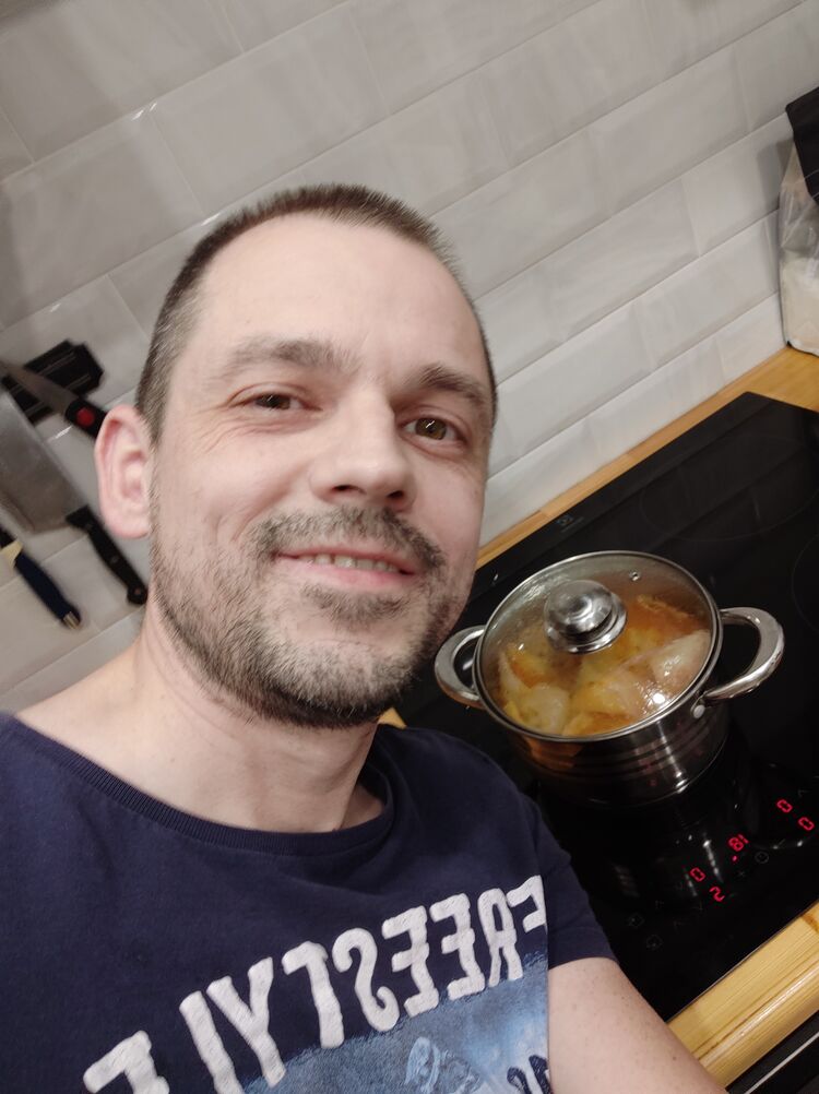  54068604  , 40 ,    