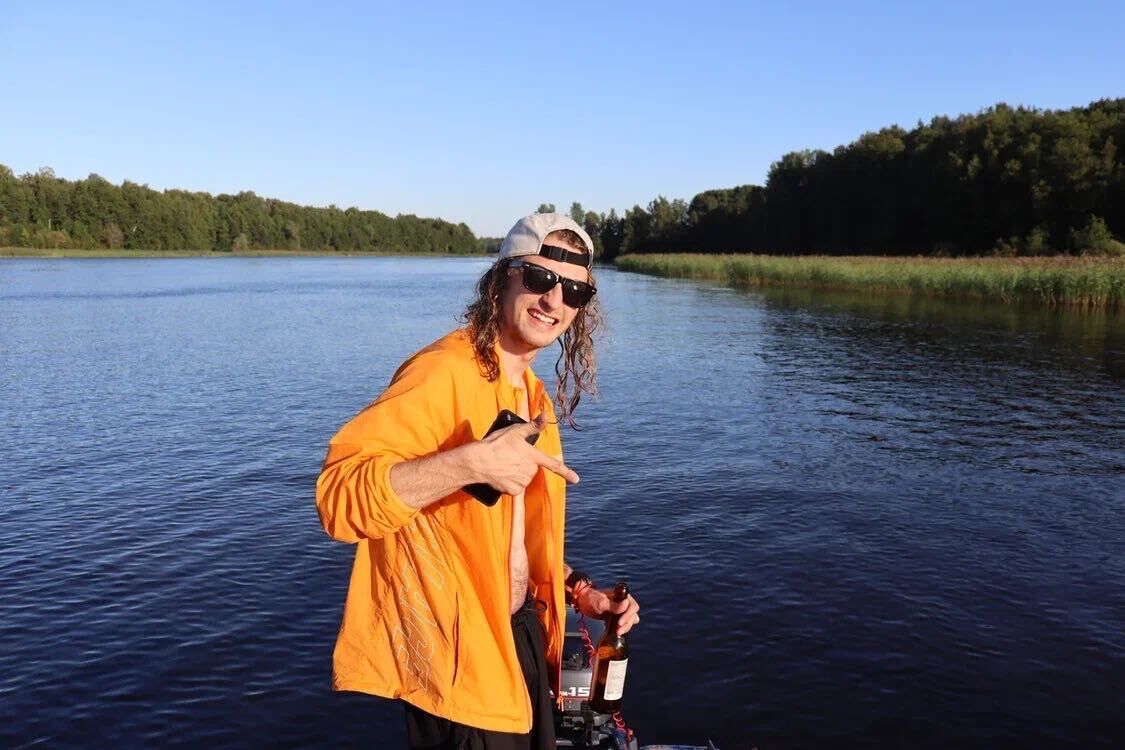  28651634  Horen, 29 ,    -