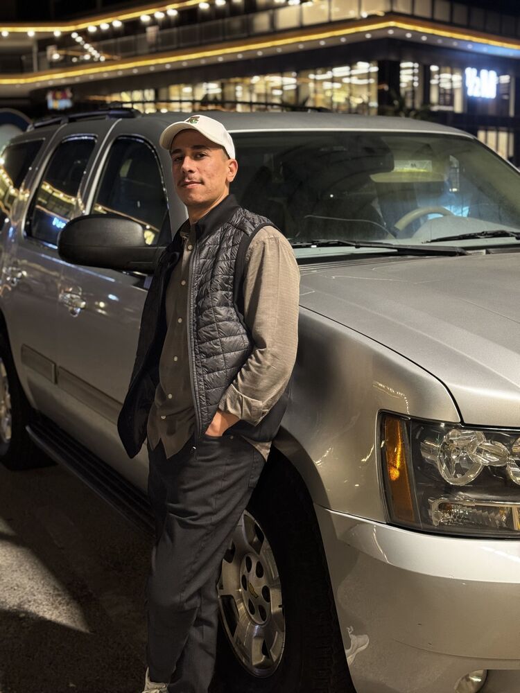  Half Moon Bay,   Mahmoud, 30 ,   ,   