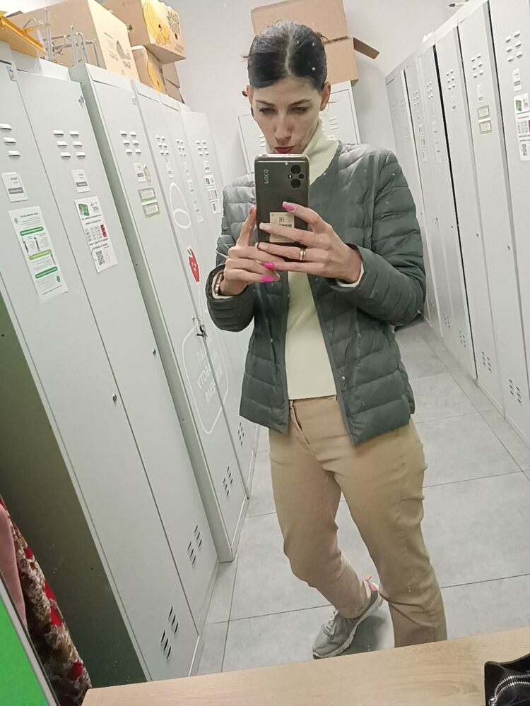  38608664  , 37 ,    
