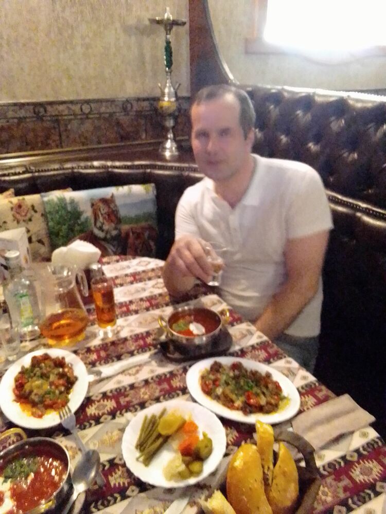  34169694  Salih, 44 ,    Findikli