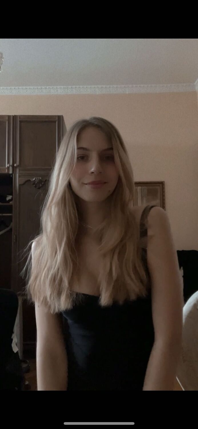  ,   Sasha, 24 ,   ,   