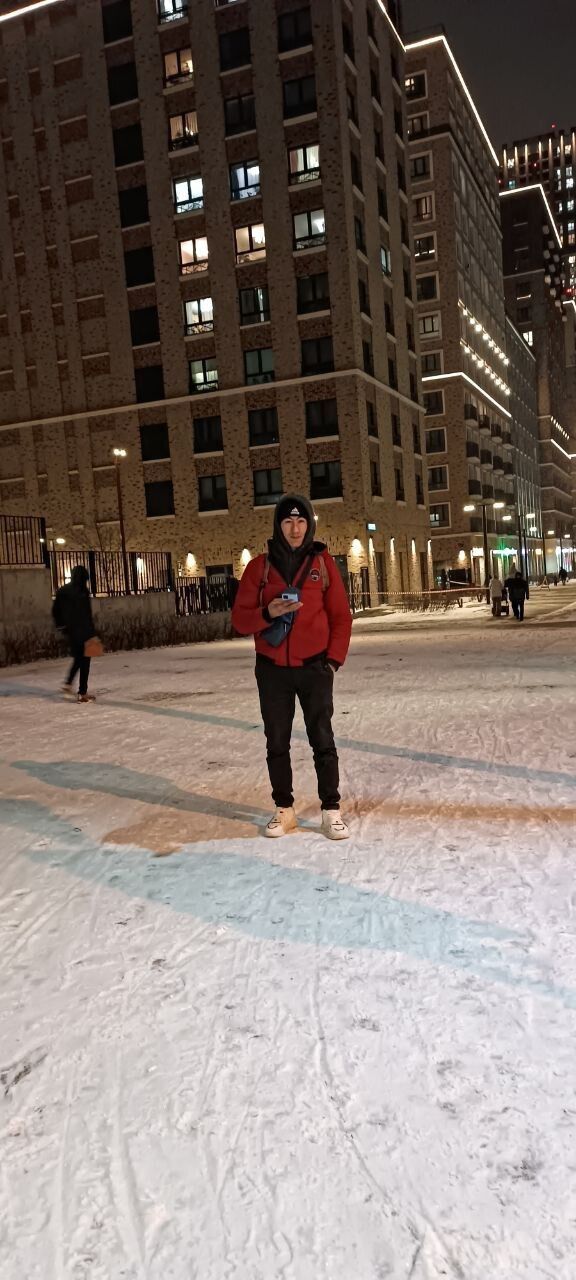  ,   Javlonbek, 21 ,   ,   