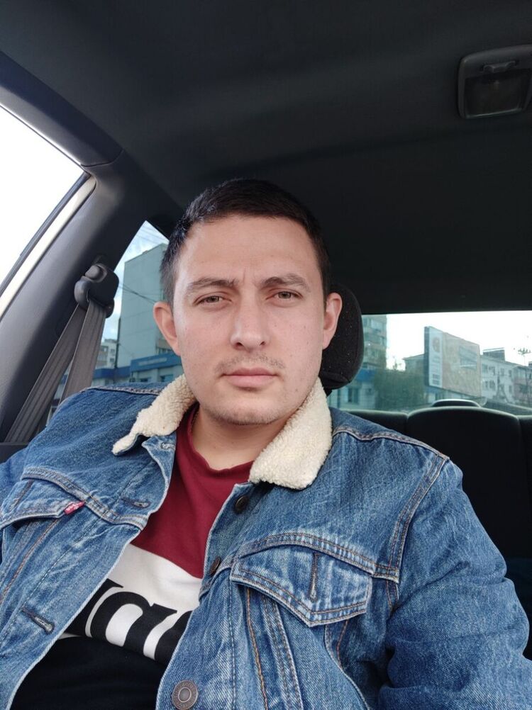  21878484  , 32 ,    