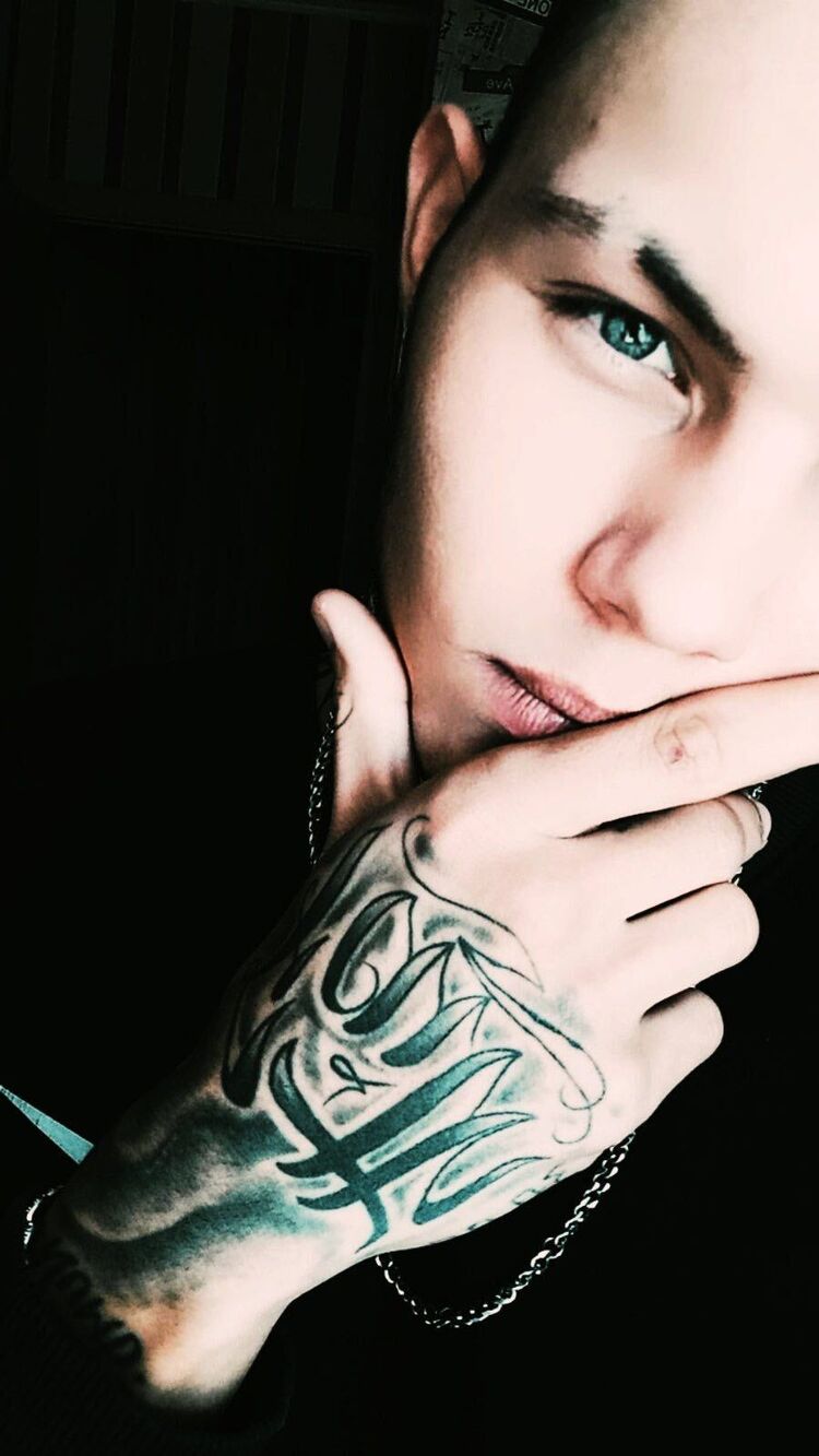  36668834  Ilya, 27 ,    