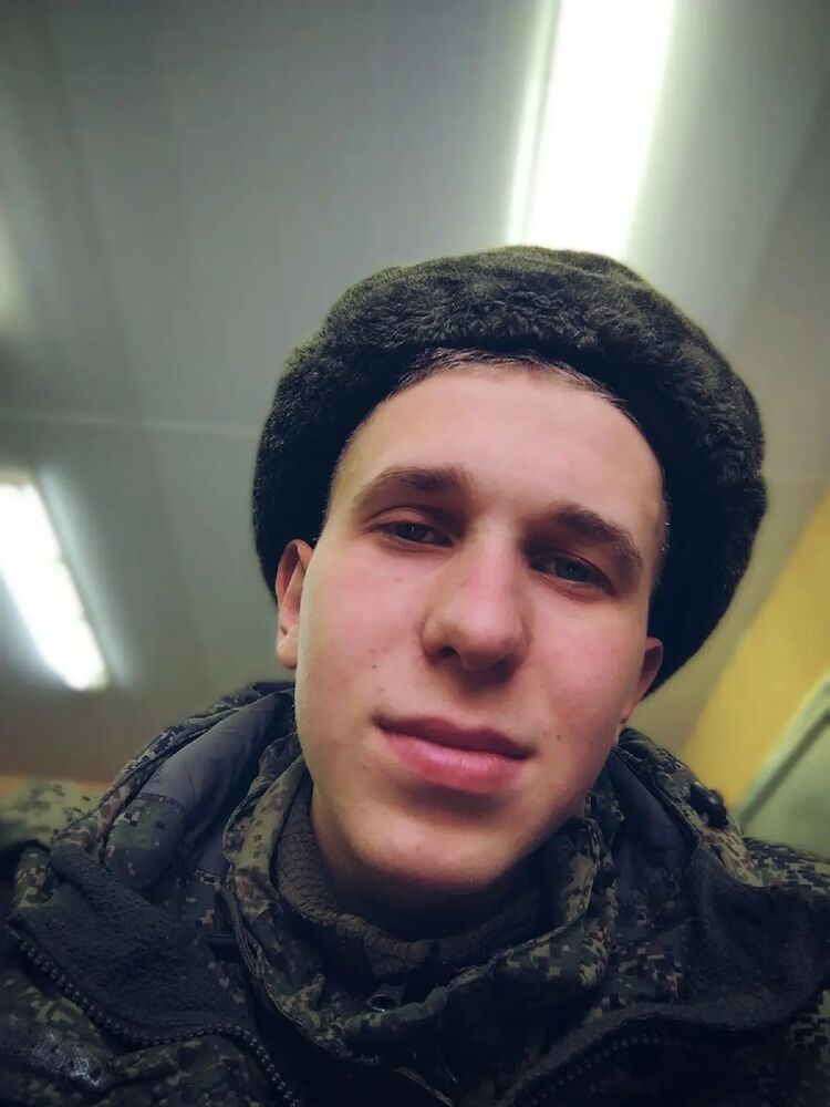  31803534  , 22 ,    