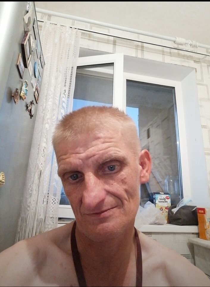  42896054  , 53 ,    