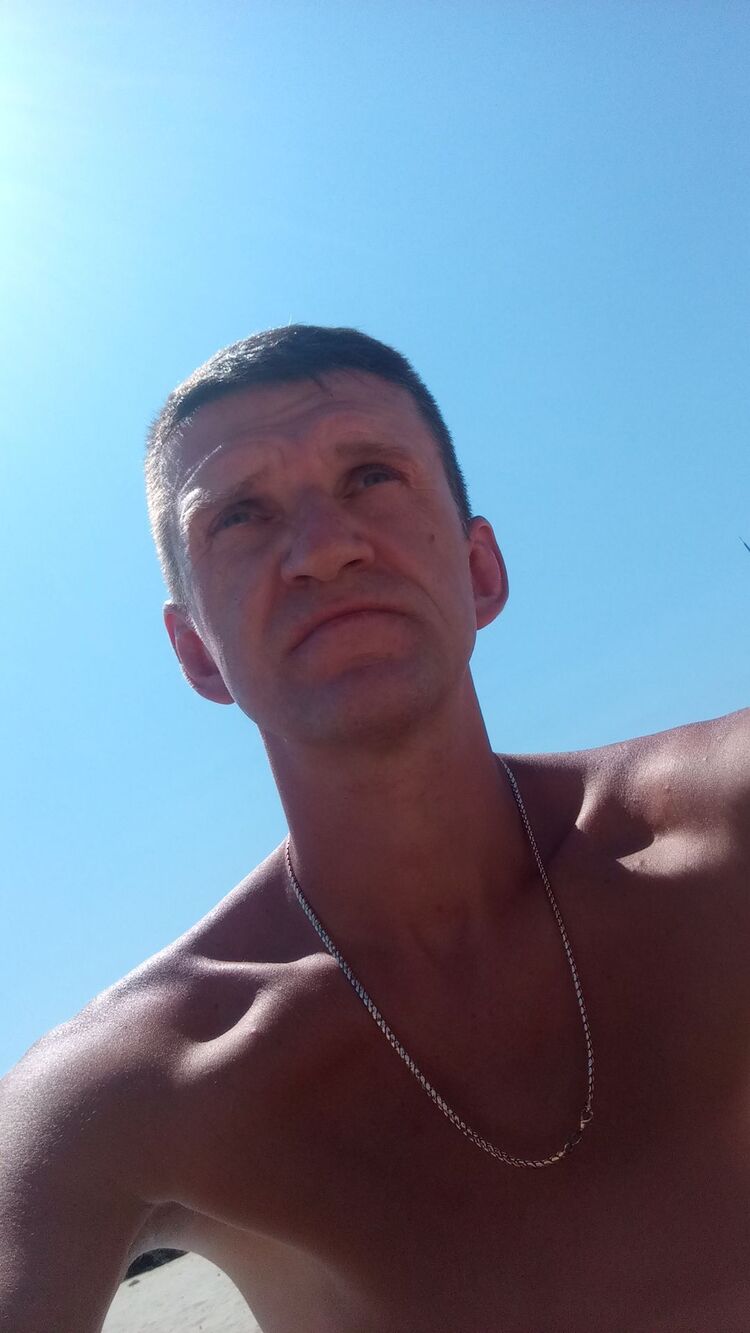  44885844  , 42 ,    