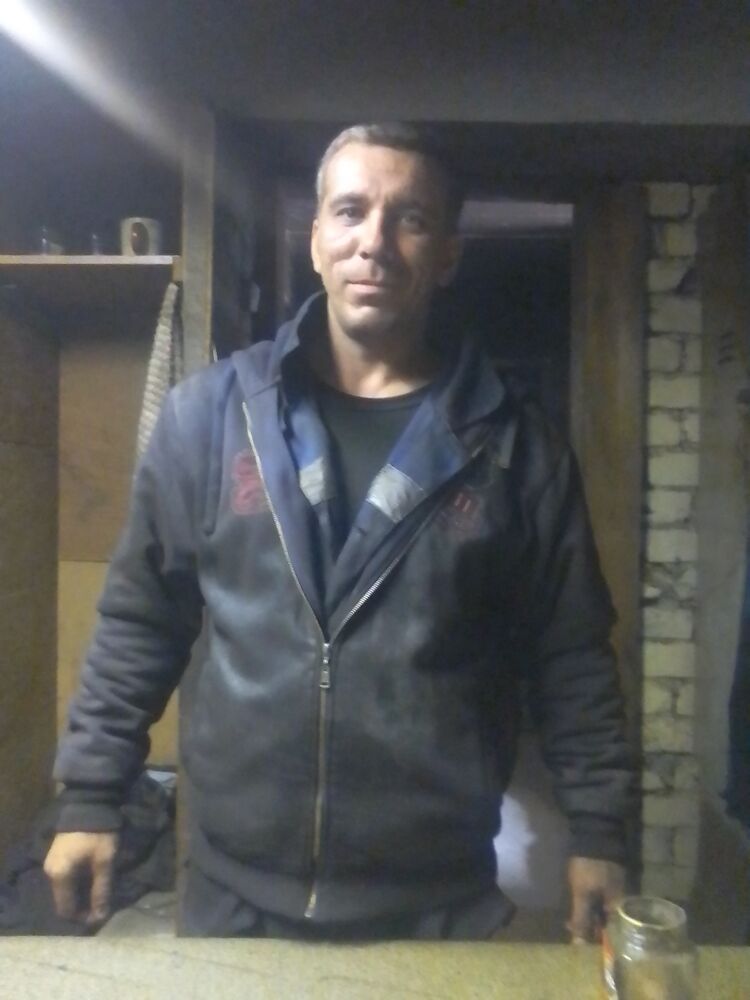  37542404  , 41 ,    