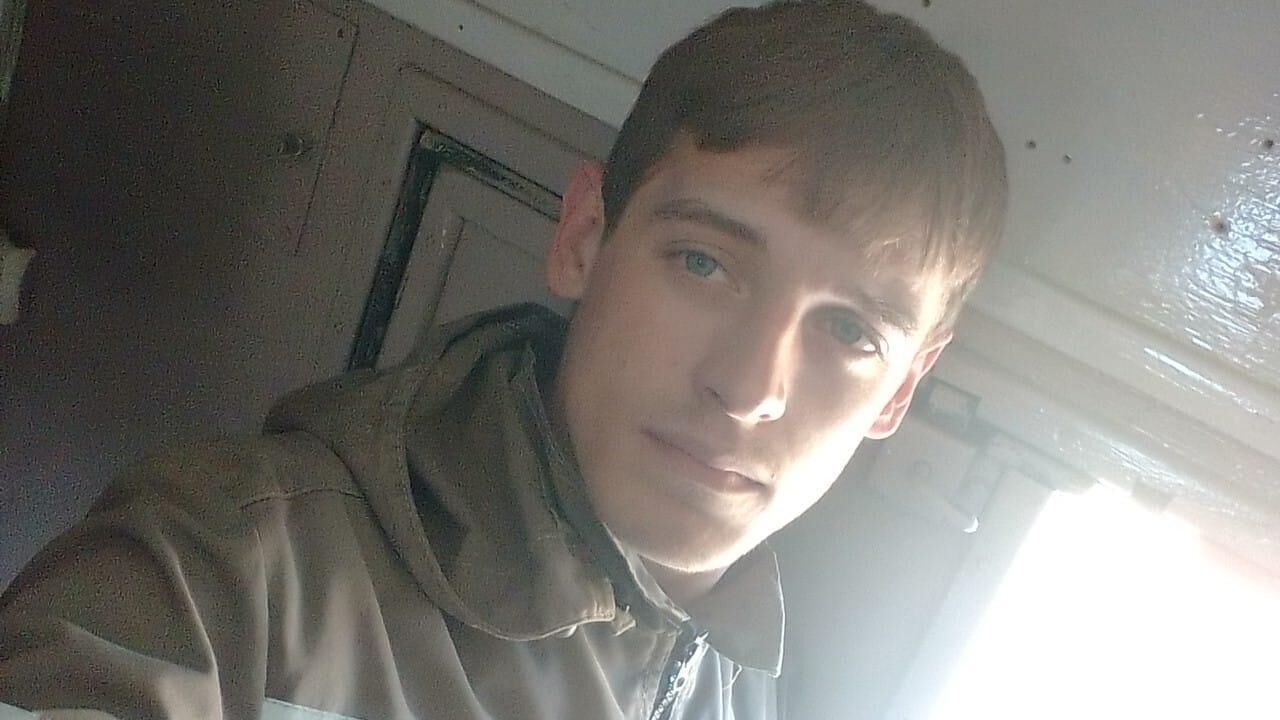  32250284  , 25 ,    