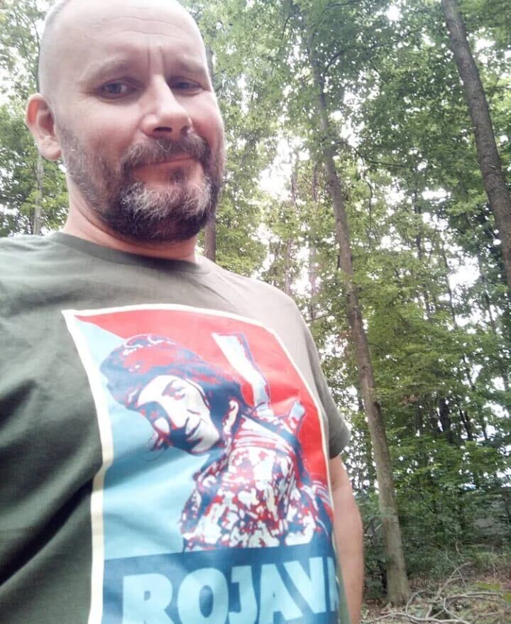  25457034  Vadim Nikita, 65 ,    