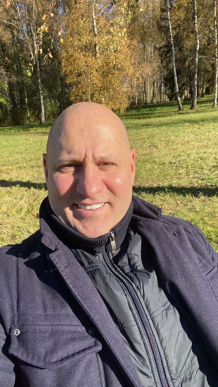  47273334  Sergej, 47 ,    