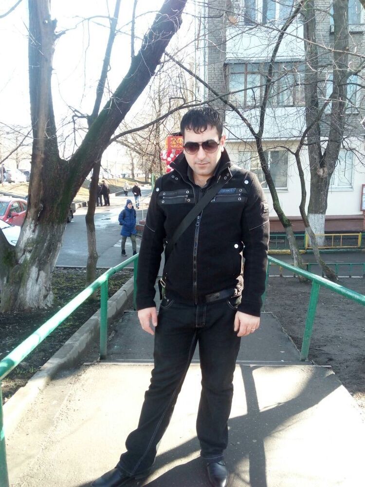  ,   Tigran, 39 ,  
