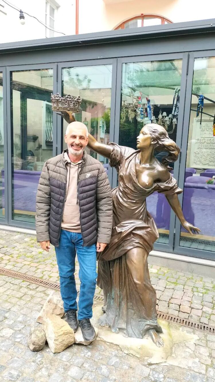  ,   , 52 ,   