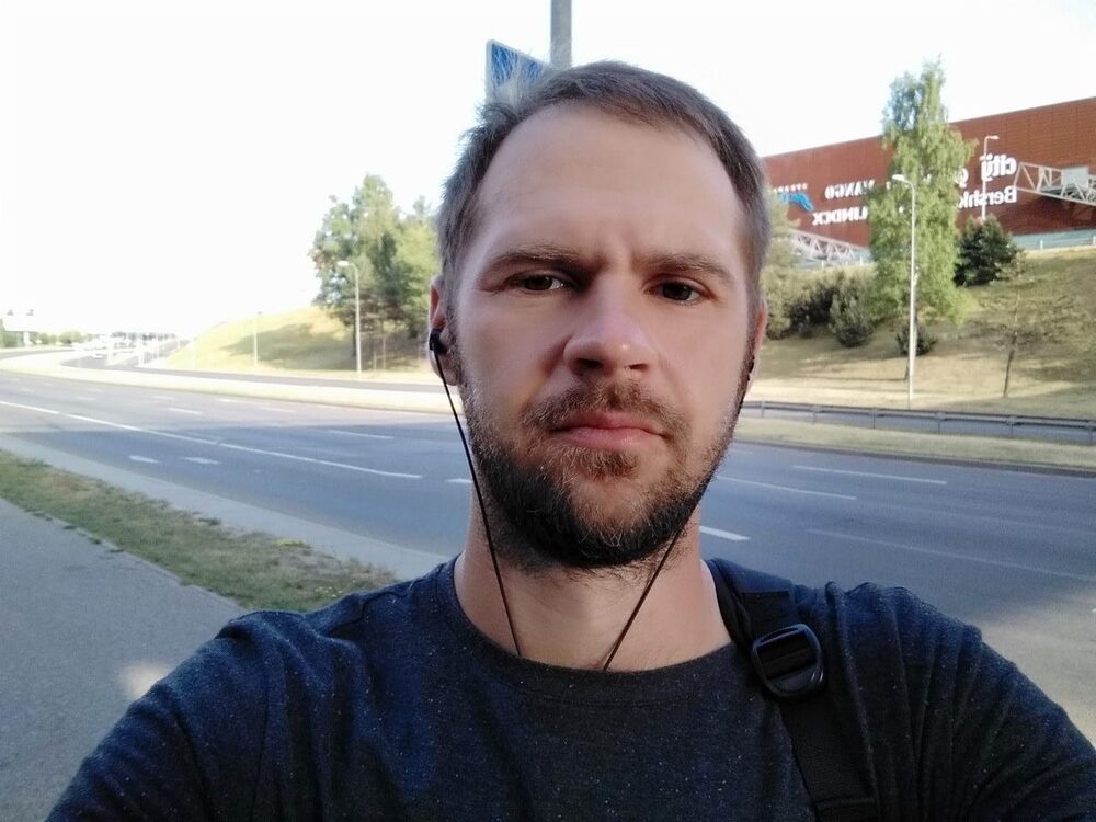  ,   Stas, 40 ,   ,   , c 